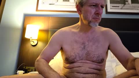 wrocinski online show from April 29, 4:45 pm