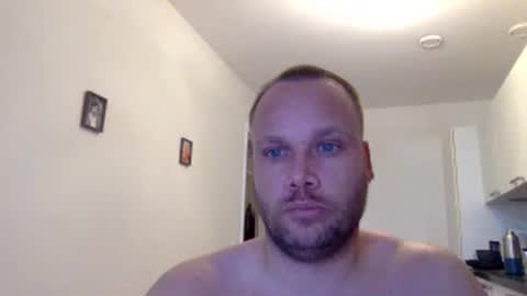 joejoe online show from December 22, 11:11 am