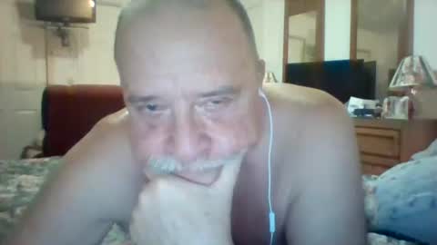 wvmountainlover online show from February 15, 3:20 am