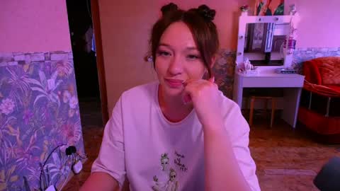 ww_k online show from June 4, 7:25 am