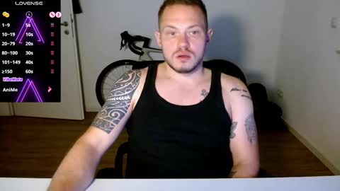 x19marco93x online show from November 30, 5:42 pm