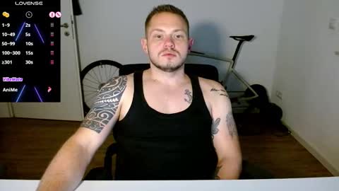 x19marco93x online show from December 19, 8:37 pm