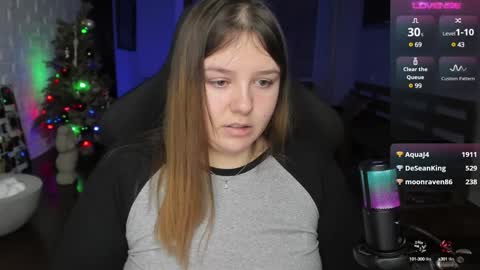 LOVE NERDS ONLY online show from January 10, 4:54 am