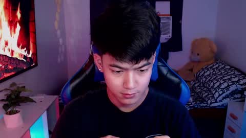 Prince Aldrian  online show from February 17, 11:55 am