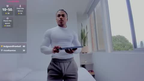 Xavier online show from February 12, 9:40 pm