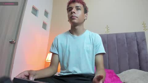 xavier fox   online show from February 12, 9:18 pm