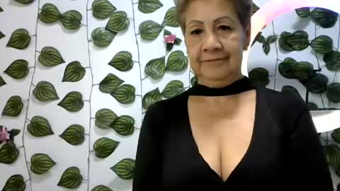 xcarlotax online show from July 18, 4:53 pm