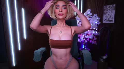 Anne online show from December 14, 1:56 am