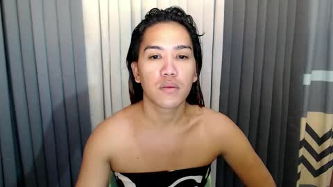 Snapshot of xhugejerkingtransx chatting on January 31, 4:14 am GWEN THOMPSON .......   online show from January 31, 4:14 am