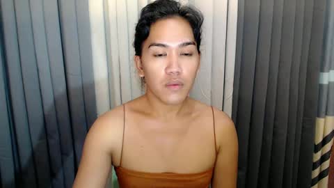Snapshot of xhugejerkingtransx chatting on January 26, 3:25 pm GWEN THOMPSON .......   online show from January 26, 3:25 pm