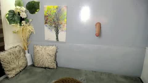 Snapshot of xhugejerkingtransx chatting on March 9, 12:00 am GWEN THOMPSON .......   online show from March 9, 12:00 am
