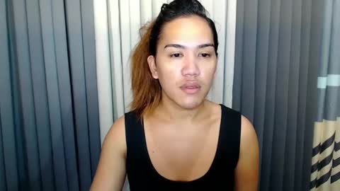 Snapshot of xhugejerkingtransx chatting on February 14, 1:02 am GWEN THOMPSON .......   online show from February 14, 1:02 am