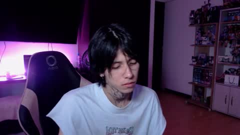 xIce Boy online show from December 4, 12:16 pm