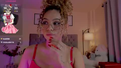 camila online show from December 20, 9:55 pm