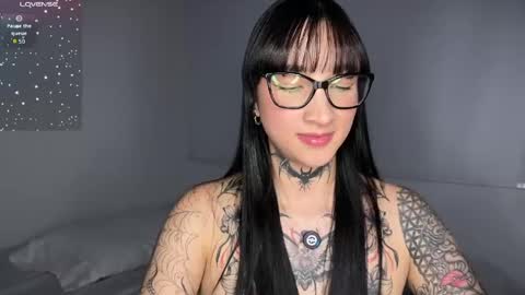 xisisxx online show from April 21, 2:51 am