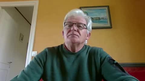 xmaeg3 online show from November 18, 9:01 am