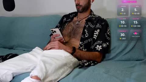 XoRylan online show from January 10, 8:25 pm