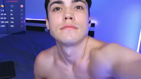 Mark online show from April 8, 1:14 pm