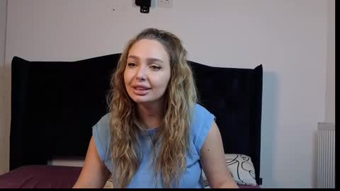 AnnaMaee online show from February 18, 10:42 pm