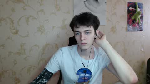 traqqq online show from March 1, 11:58 am