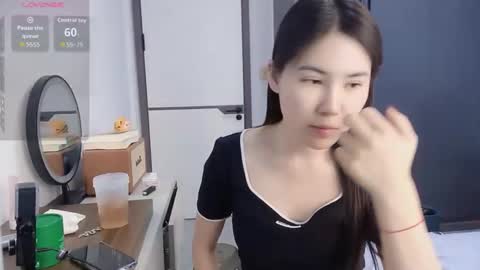 xuyihan online show from February 9, 6:39 am