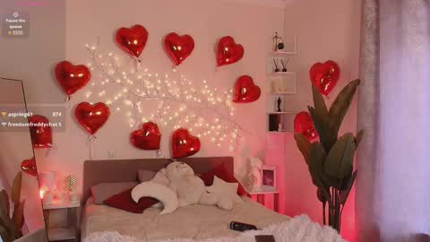 Courtney online show from February 9, 5:55 am