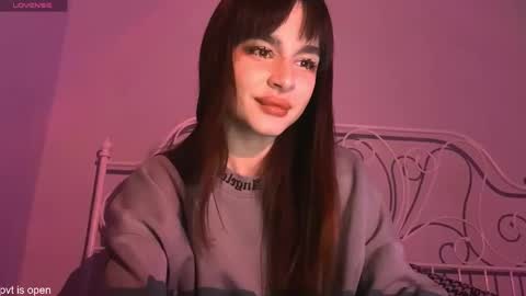 Lily online show from February 21, 1:30 am