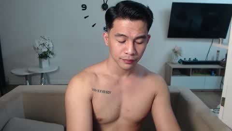 Sam online show from February 5, 4:03 pm