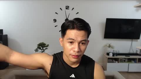 Sam online show from January 8, 4:11 pm