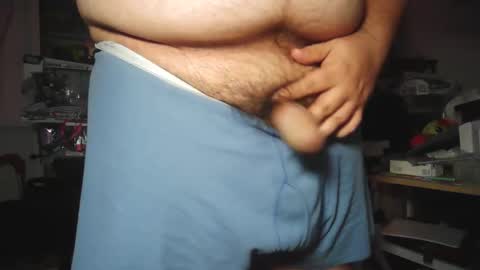 xxdadbod4ladiesxx online show from March 16, 8:57 pm