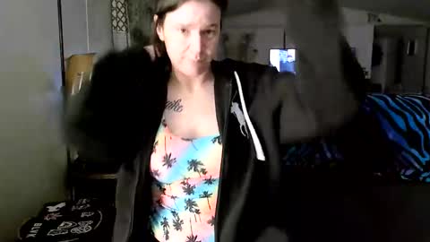 Snapshot of xxdana chatting on March 5, 1:21 am Deezy online show from March 5, 1:21 am