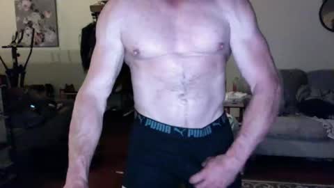 xxedgemaster101 online show from April 8, 7:11 am