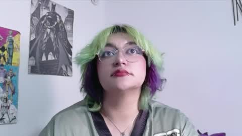 xxgreengoodxx online show from April 18, 7:58 pm