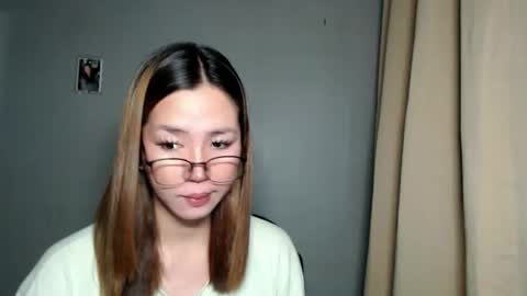 Dyanna Zulla online show from February 27, 12:03 am