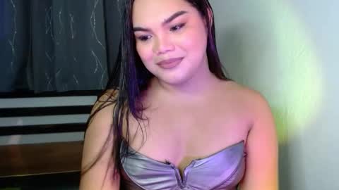 Kylie Smith online show from September 22, 4:44 pm