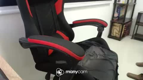  Kaycee  online show from December 14, 1:45 am