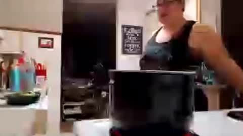 Strawberry Jane online show from July 6, 4:20 am
