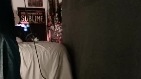 Snapshot of xxwhitefoxx chatting on February 24, 8:06 am David Fox online show from February 24, 8:06 am