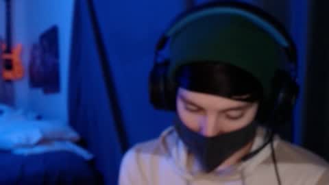 David Fox online show from November 20, 4:33 am