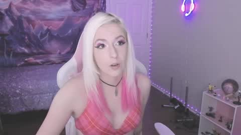 XXX3na online show from December 8, 3:50 am