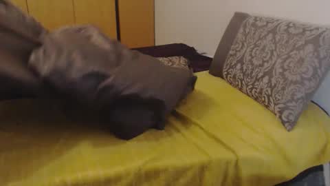 Ayanda online show from September 18, 9:08 pm