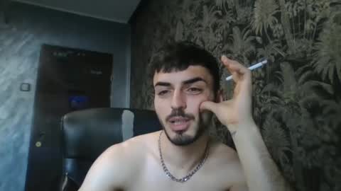 xxxdonpuiuuxxx online show from February 14, 12:47 pm