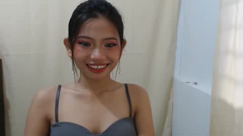 inday pinay online show from November 22, 9:45 pm