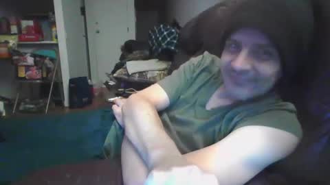 Snapshot of xxxfredmtlxxx chatting on January 29, 11:09 am xxfredmtl18xx online show from January 29, 11:09 am