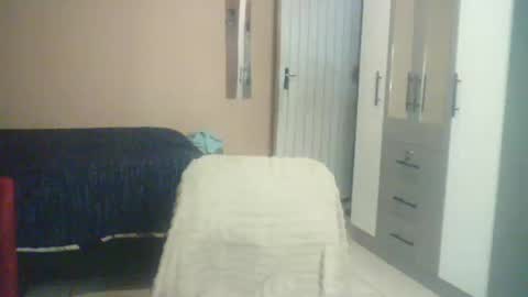 xxxgiantboobs online show from January 3, 11:23 pm