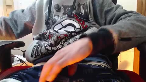 xxxking89 online show from February 15, 2:27 pm