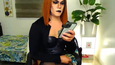 QueenMarina online show from May 30, 7:07 am