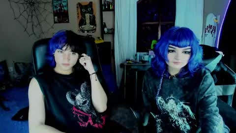 xzerox_ online show from June 3, 2:25 am