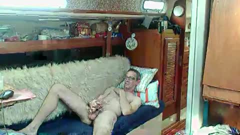 yacht3oy online show from December 7, 5:59 pm