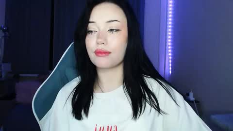 Yami online show from March 26, 9:09 pm